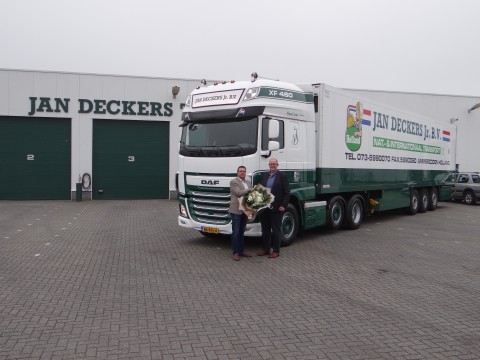 3 nieuwe DAF FTG 460 euro 6 trekkers in gebruik - Jan Deckers jr. B.V.