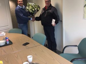 Cees van de Nieuwegiessen 25 jaar in dienst.