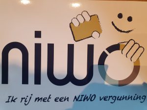 Wij hebben onze zaakjes voor elkaar en rijden met een NIWO vergunning .